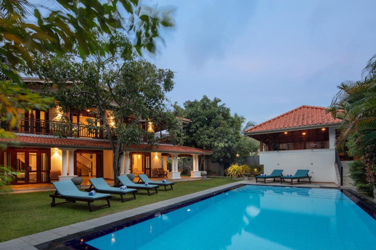 Ballarat Luxury Villa - Hikkaduwa Exteriör bild